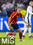 14.07.2024, Fussball UEFA EURO 2024, Finale im Berliner Olympiastadion, Spanien - England, Dani Olmo (Spanien) am Ball 
