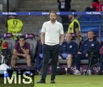 14.07.2024, Fussball UEFA EURO 2024, Finale im Berliner Olympiastadion, Spanien - England, Trainer Gareth Southgate (England) nachdenklich 
