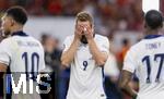 14.07.2024, Fussball UEFA EURO 2024, Finale im Berliner Olympiastadion, Spanien - England, Nach der Niederlage im Finale, Frust bei den Englischen Spielern, Jude Bellingham (England) und Harry Kane (England) 