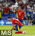 14.07.2024, Fussball UEFA EURO 2024, Finale im Berliner Olympiastadion, Spanien - England, Schlussjubel des Europameisters Spanien, Lamine Yamal (Spanien) jubelt 
