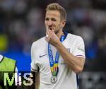 14.07.2024, Fussball UEFA EURO 2024, Finale im Berliner Olympiastadion, Spanien - England, Siegerehrung des Europameisters Spanien, Harry Kane (England) fassungslos als Verlierer.
