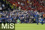 14.07.2024, Fussball UEFA EURO 2024, Finale im Berliner Olympiastadion, Spanien - England, Siegerehrung des Europameisters Spanien, Fotografen warten auf die besten Bilder