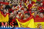 14.07.2024, Fussball UEFA EURO 2024, Finale im Berliner Olympiastadion, Spanien - England, Nach der Siegerehrung des Europameisters Spanien,  Fans Spanien feiern den Sieg 