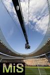 14.07.2024, Fussball UEFA EURO 2024, Finale im Berliner Olympiastadion, Spanien - England, Stadionbersicht, Totale, bersicht, Vogelperspektive, Innenansicht,  Der Kamerakran schwebt ber dem Tor.
