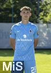 21.07.2024, Fussball 3. Liga 2024/2025, TSV 1860 Mnchen, Portrttermin 2024/2025, an der Grnwalderstrasse, Mnchen. Florian Bhr (TSV 1860 Mnchen) 
