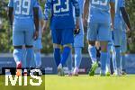 21.07.2024, Fussball 3. Liga 2024/2025, TSV 1860 Mnchen, Portrttermin 2024/2025, Mannschaftsfoto an der Grnwalderstrasse, Mnchen.  Die Spieler gehen zum Sportplatz


