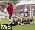 22.07.2024, Fussball 1. Bundesliga 2024/2025, Trainingslager FC Bayern Mnchen in Rottach-Egern am Tegernsee am Sportplatz Birkenmoos, Co-Trainer Floribert Ngalula (FC Bayern Mnchen, NGalula) 