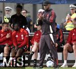 24.07.2024, Fussball 1. Bundesliga 2024/2025, Testspiel im Trainingslager des FC Bayern Mnchen in Rottach-Egern am Tegernsee am Sportplatz Birkenmoos, FC Rottach Egern - FC Bayern Mnchen, Trainer Vincent Kompany ( FC Bayern Mnchen) 