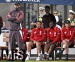 24.07.2024, Fussball 1. Bundesliga 2024/2025, Testspiel im Trainingslager des FC Bayern Mnchen in Rottach-Egern am Tegernsee am Sportplatz Birkenmoos, FC Rottach Egern - FC Bayern Mnchen, Trainer Vincent Kompany ( FC Bayern Mnchen) 