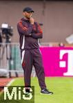 24.07.2024, Fussball 1. Bundesliga 2024/2025, Testspiel im Trainingslager des FC Bayern Mnchen in Rottach-Egern am Tegernsee am Sportplatz Birkenmoos, FC Rottach Egern - FC Bayern Mnchen, Trainer Vincent Kompany (FC Bayern Mnchen) nachdenklich 