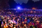 27.07.2024, Konzert in Mindelheim im Unterallgu: ?Mondlicht-Open-Air? mit dem Orchester Frisch Gestrichen unter der Leitung von Nils Schad, an der Schwabenwiese Mindelheim.