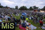 27.07.2024, Konzert in Mindelheim im Unterallgu: ?Mondlicht-Open-Air? mit dem Orchester Frisch Gestrichen unter der Leitung von Nils Schad, an der Schwabenwiese Mindelheim. 