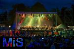 27.07.2024, Konzert in Mindelheim im Unterallgu: ?Mondlicht-Open-Air? mit dem Orchester Frisch Gestrichen unter der Leitung von Nils Schad, an der Schwabenwiese Mindelheim. 