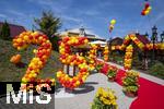 30.08.2024, Skylinepark Rammingen (Unterallgu) bei Bad Wrishofen, Bayerns grter Freizeitpark feiert das 25-Jhrige Jubilum. Eingangsbereich