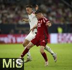 07.09.2024, Fussball UEFA Nations League 2024/25, Gruppe 3, 1. Spieltag, Deutschland - Ungarn, in der Merkur Spiel-Arena Dsseldorf. v.li: Nico Schlotterbeck (Deutschland) gegen Roland Sallai (Ungarn) 