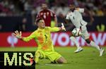 07.09.2024, Fussball UEFA Nations League 2024/25, Gruppe 3, 1. Spieltag, Deutschland - Ungarn, in der Merkur Spiel-Arena Dsseldorf.  Torwart Marc-Andre ter Stegen (Deutschland) wehrt den Ball ab.