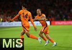 10.09.2024, Fussball UEFA Nations League 2024/25, Gruppe 3, 2. Spieltag, Niederlande - Deutschland, in der Johan Cruyff Arena Amsterdam. Jubel (L-R) Torschtze Tijjani Reijnders (Niederlande) und Xavi Simons (Niederlande) zum Tor zum 1:0