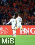 10.09.2024, Fussball UEFA Nations League 2024/25, Gruppe 3, 2. Spieltag, Niederlande - Deutschland, in der Johan Cruyff Arena Amsterdam. Jubel (L-R) Torschtze Deniz Undav (Deutschland) und Nico Schlotterbeck (Deutschland) zum Tor zum 1:1