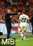 10.09.2024, Fussball UEFA Nations League 2024/25, Gruppe 3, 2. Spieltag, Niederlande - Deutschland, in der Johan Cruyff Arena Amsterdam. (L-R) Bundestrainer Julian Nagelsmann (Deutschland) und David Raum (Deutschland)