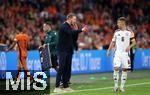 10.09.2024, Fussball UEFA Nations League 2024/25, Gruppe 3, 2. Spieltag, Niederlande - Deutschland, in der Johan Cruyff Arena Amsterdam. (L-R) Bundestrainer Julian Nagelsmann (Deutschland) und Joshua Kimmich (Deutschland)