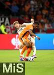 10.09.2024, Fussball UEFA Nations League 2024/25, Gruppe 3, 2. Spieltag, Niederlande - Deutschland, in der Johan Cruyff Arena Amsterdam. (L-R) Maximilian Beier (Deutschland) gegen Jurrien Timber (Niederlande)