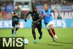 14.09.2024, Fussball 1. Bundesliga 2024/2025, 3. Spieltag, Holstein Kiel - FC Bayern Mnchen, im Holstein-Stadion Kiel. (L-R) Dayot Upamecano (Bayern Mnchen) gegen Timo Becker (Holstein Kiel)


