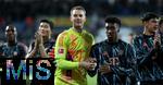 14.09.2024, Fussball 1. Bundesliga 2024/2025, 3. Spieltag, Holstein Kiel - FC Bayern Mnchen, im Holstein-Stadion Kiel. Schlussjubel (L-R) Torwart Manuel Neuer (Bayern Mnchen) und Kingsley Coman (Bayern Mnchen)


