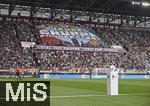 15.09.2024, Fussball 1. Bundesliga 2024/2025, 3. Spieltag, FC Augsburg - 1.FC St. Pauli, in der WWK-Arena Augsburg, Fanchoreo am Beginn
 

