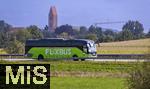 20.09.2024, Autobahn A96 bei Mindelheim im Unterallgu, reger Verkehr richtung Westen. Flixbus