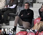 23.09.2024, Fussball Google Pixel Frauen-Bundesliga 2024/2025, 3.Spieltag, FC Bayern Mnchen - TSG Hoffenheim, am FCB-Campus Mnchen. Manager Max Eberl (FC Bayern Mnchen) auf der Tribne,