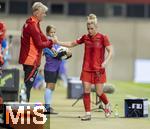 23.09.2024, Fussball Google Pixel Frauen-Bundesliga 2024/2025, 3.Spieltag, FC Bayern Mnchen - TSG Hoffenheim, am FCB-Campus Mnchen.  re: Linda Dallmann (FC Bayern Mnchen) wird ausgewechselt 