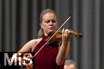 27.09.2024, Internationales Festival der Klassischen Musik: Festival der Nationen 2024, im Kurhaus Bad Wrishofen im Unterallgu, Festivalerffnung mit Julia Fischer (Violine) 