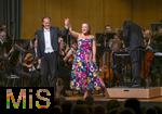 01.10.2024, Internationales Klassikfestival: Festival der Nationen 2024, im Kurhaus Bad Wrishofen im Unterallgu, Sonderkonzert mit Diana Damrau (Sopran). Tenor Thomas Blondelle, Dirigent: Ernst Theis, mit den Augsburger Philharmonikern.