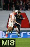 02.10.2024, Fussball UEFA Champions League 2024/2025, 2.Spieltag, RB Leipzig - Juventus Turin, in der Red Bull Arena Leipzig. (L-R) Christoph Baumgartner (RB Leipzig) gegen Weston McKennie (Juventus Turin)


