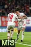 02.10.2024, Fussball UEFA Champions League 2024/2025, 2.Spieltag, RB Leipzig - Juventus Turin, in der Red Bull Arena Leipzig. Jubel (L-R) Xavi Simons (RB Leipzig) und Torschtze Benjamin Sesko (RB Leipzig) zum Tor zum 2:1 per Foulelfmeter


