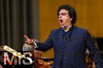 06.10.2024, Internationales Klassikfestival: Festival der Nationen 2024, Konzert im Kurhaus mit Snger Rolando Villazon (Tenor), Guerassim Voronkov, Dirigent der Philharmonie Baden-Baden.