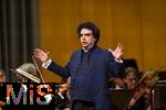 06.10.2024, Internationales Klassikfestival: Festival der Nationen 2024, Konzert im Kurhaus mit Snger Rolando Villazon (Tenor), Guerassim Voronkov, Dirigent der Philharmonie Baden-Baden.