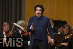 06.10.2024, Internationales Klassikfestival: Festival der Nationen 2024, Konzert im Kurhaus mit Snger Rolando Villazon (Tenor), Guerassim Voronkov, Dirigent der Philharmonie Baden-Baden.