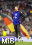 14.10.2024, Fussball UEFA Nations League 2024/25, Gruppe 3, 4.Spieltag, Deutschland - Niederlande, in der Allianz-Arena in Mnchen. Torwart Alexander Nbel (Deutschland) beim Aufwrmen 