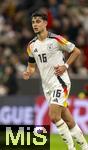 14.10.2024, Fussball UEFA Nations League 2024/25, Gruppe 3, 4.Spieltag, Deutschland - Niederlande, in der Allianz-Arena in Mnchen. Aleksandar Pavlovic (Deutschland) spurtet.