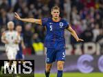 14.10.2024, Fussball UEFA Nations League 2024/25, Gruppe 3, 4.Spieltag, Deutschland - Niederlande, in der Allianz-Arena in Mnchen. Micky van de Ven (Niederlande) gestikuliert,