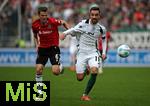 19.10.2024, Fussball 2. Bundesliga 2024/2025, 9. Spieltag, Hannover 96 - FC Schalke 04 , in der Heinz von Heiden Arena Hannover. (L-R) Fabian Kunze (Hannover) gegen Kenan Karaman (Schalke 04)


