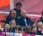 19.10.2024, Fussball 1. Bundesliga 2024/2025, 7. Spieltag,  FC Bayern Mnchen - VfB Stuttgart, in der Allianz-Arena Mnchen, Ehrentribne mit Ex-Vorstandsvorsitzender Karl-Heinz Rummenigge (FC Bayern Mnchen), Ehren-Prsident Uli Hoene (FC Bayern Mnchen, Hoeness), 


