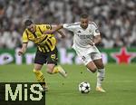 22.10.2024, Fussball UEFA Champions League 2024/2025, 3.Spieltag, Real Madrid - Borussia Dortmund, im Estadio Santiango Bernabeu in Madrid (Spanien), v.l. Marcel Sabitzer (Borussia Dortmund) gegen Kylian Mbappe (Real Madrid) 


