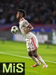 23.10.2024, Fussball UEFA Champions League 2024/2025, 3.Spieltag, FC Barcelona - FC Bayern Mnchen, im Estadi Olimpic Lluis Companys (Barcelona).  Kingsley Coman (FC Bayern Mnchen) am Ball 


