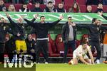 26.10.2024, Fussball 1. Bundesliga 2024/2025, 8.Spieltag, FC Augsburg - Borussia Dortmund, in der WWK-Arena Augsburg, Trainer Nuri Sahin (Borussia Dortmund) unzufrieden.
 
