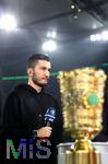 29.10.2024, Fussball DFB Pokal 2024/2025, 2. Runde, VfL Wolfsburg - Borussia Dortmund, in der Volkswagen Arena Wolfsburg. Trainer Nuri Sahin (Borussia Dortmund)


