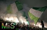 29.10.2024, Fussball DFB Pokal 2024/2025, 2. Runde, VfL Wolfsburg - Borussia Dortmund, in der Volkswagen Arena Wolfsburg. Pyro und Rauch im Fanblock von VfL Wolfsburg


