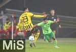 29.10.2024, Fussball DFB Pokal 2024/2025, 2. Runde, VfL Wolfsburg - Borussia Dortmund, in der Volkswagen Arena Wolfsburg. (L-R) Emre Can (Borussia Dortmund) gegen Mohamed Amoura (VfL Wolfsburg)


