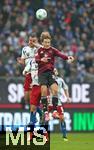 03.11.2024, Fussball 2. Bundesliga 2024/2025, 11. Spieltag, Hamburger SV - 1. FC Nrnberg , im Volksparkstadion Hamburg. (L-R) Lucas Perrin (Hamburg) und Adam Karabec (Hamburg) gegen Caspar Jander (Nrnberg)


